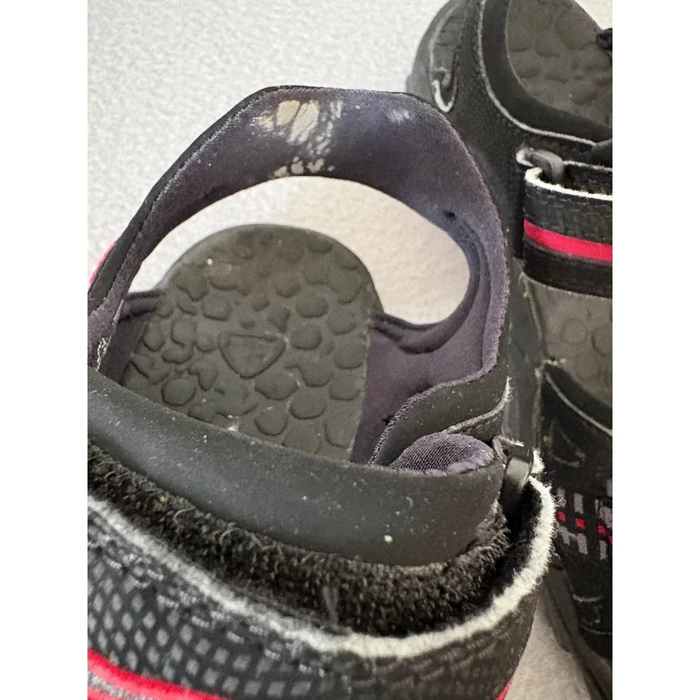 Nike ACG All-Trac Sandals Size 9 Black Red Hiking Outdoor Sport Gorpcore Trail